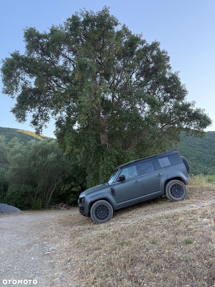 Land Rover Defender 4.4 P635 V8 mHEV Octa Edition One - 14