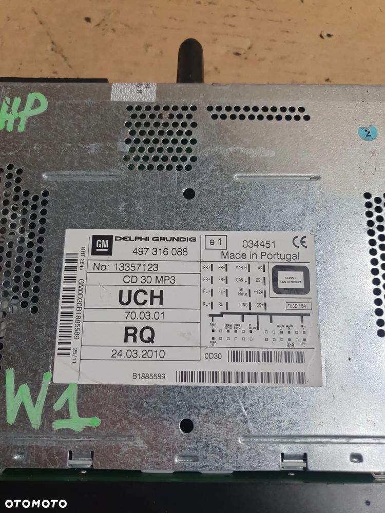 OPEL ZAFIRA B RADIO ORYGINALNE DELPHI 13357123 - 2