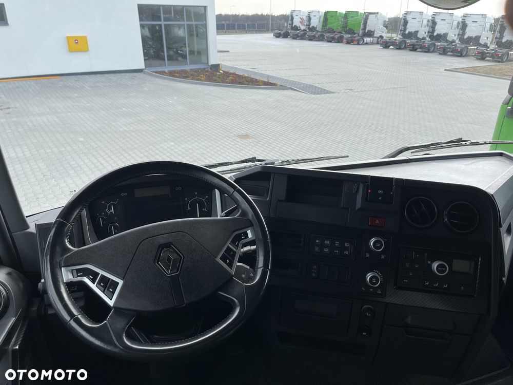 Renault T 480 - 19