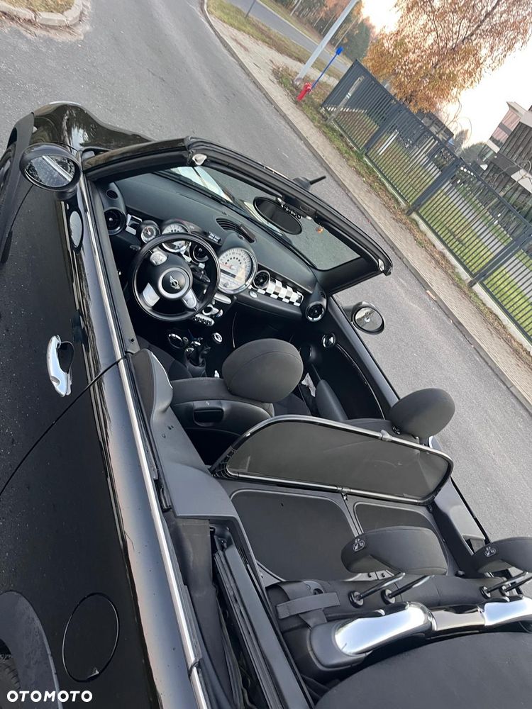 MINI Cooper S Cabrio - 11