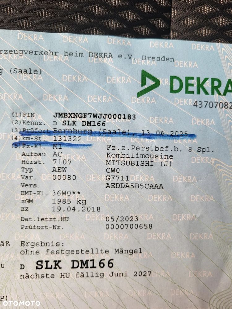 Mitsubishi Outlander - 11