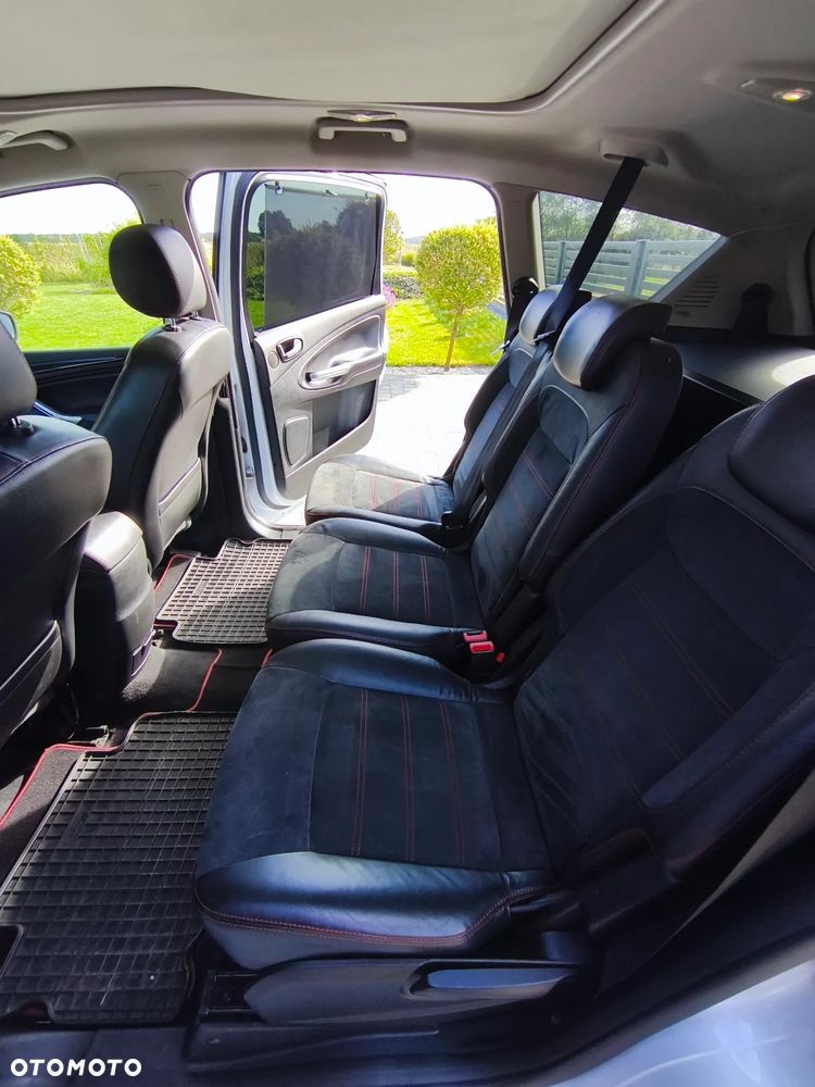 Ford S-Max 2.0 TDCi DPF Titanium - 27