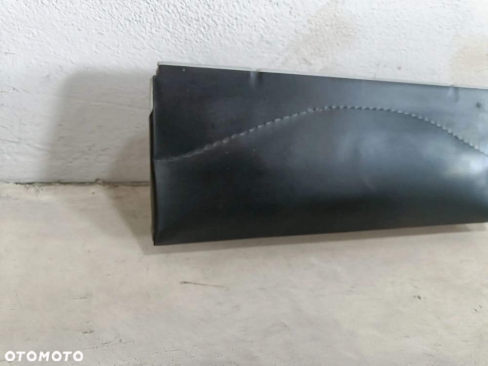 Poduszka kolanowa Audi A3 8V Airbag 8V2880841A Skoda Seat VW - 2