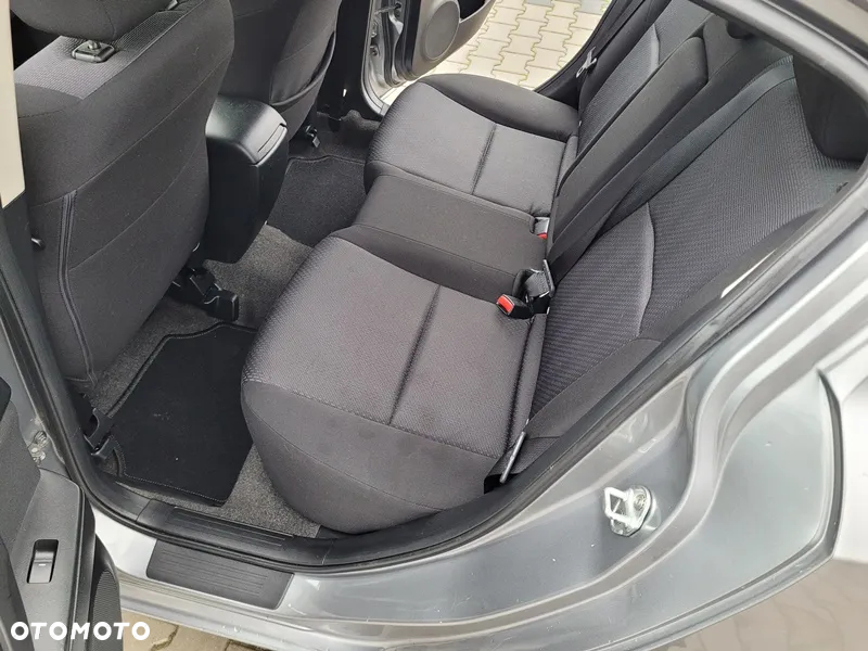 Mazda 3 1.6 Exclusive - 31