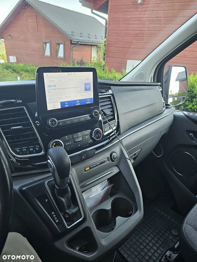 Ford Tourneo Custom 2.0 EcoBlue L2 Titanium SelectShift - 2