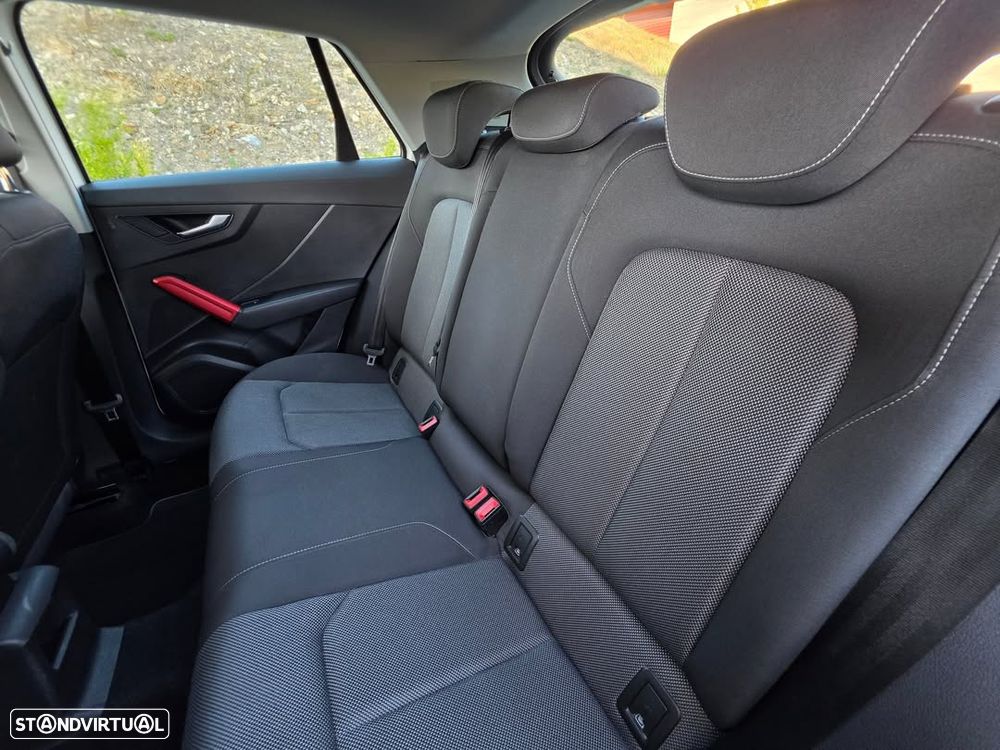 Audi Q2 1.6 TDI Sport - 8