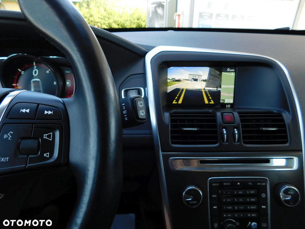 Volvo XC 60 D3 Summum - 8