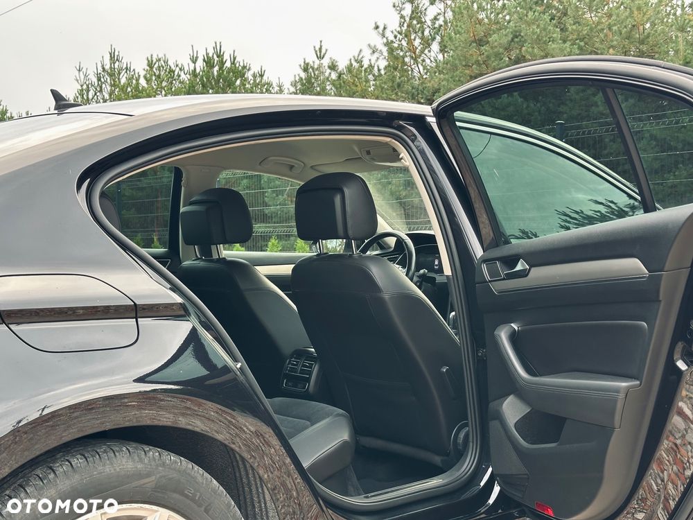 Volkswagen Passat 1.8 TSI BMT Highline DSG - 19