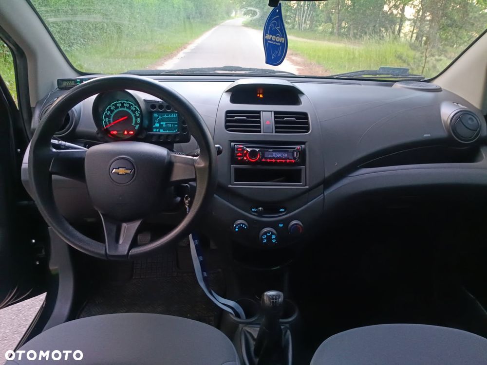 Chevrolet Spark - 5