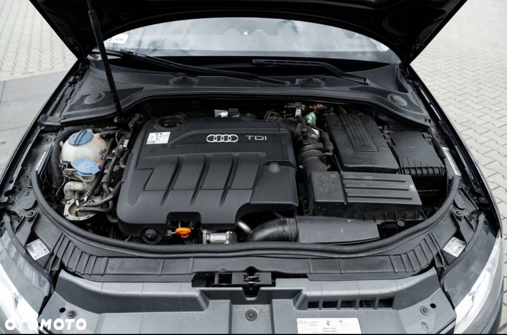 Audi A3 Sportback 2.0 TDI DPF S line Sportpaket - 35