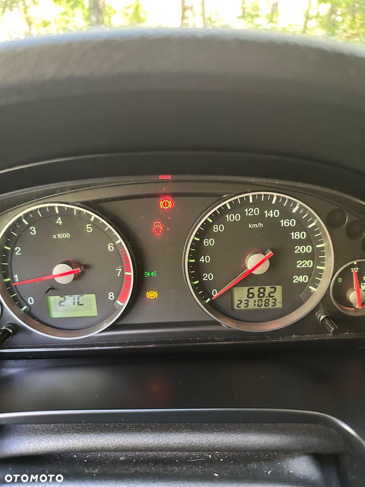 Ford Mondeo - 7