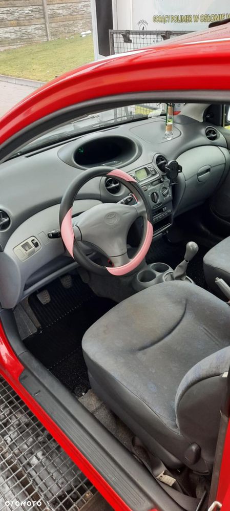 Toyota Yaris - 6