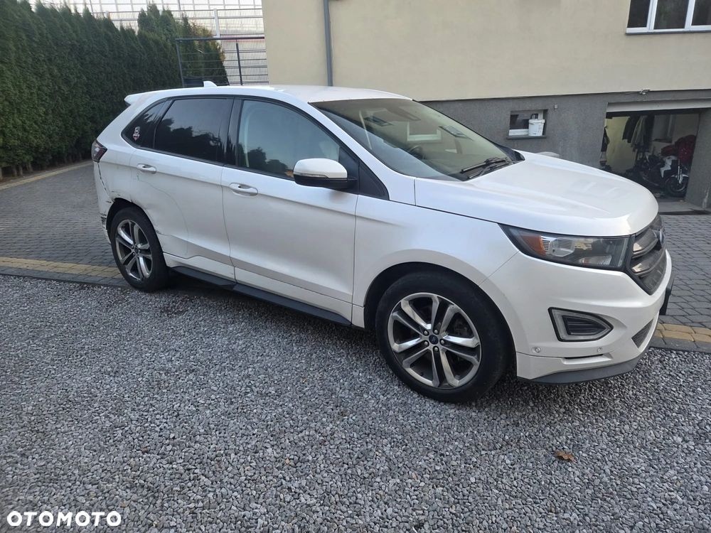 Ford Edge - 4