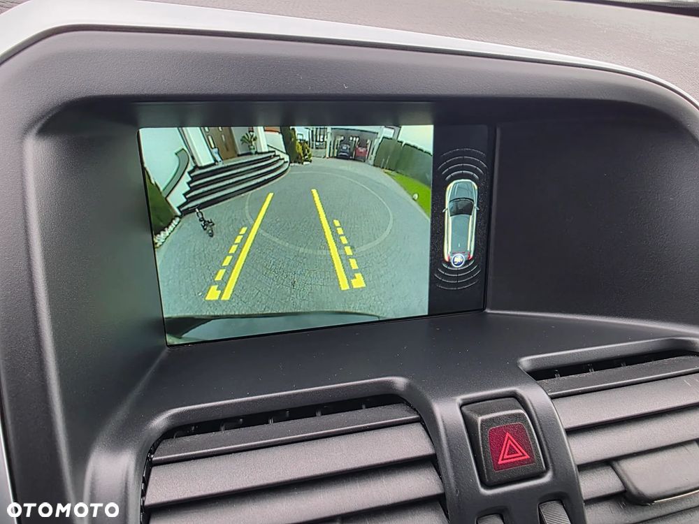 Volvo XC 60 D4 Geartronic Summum - 22