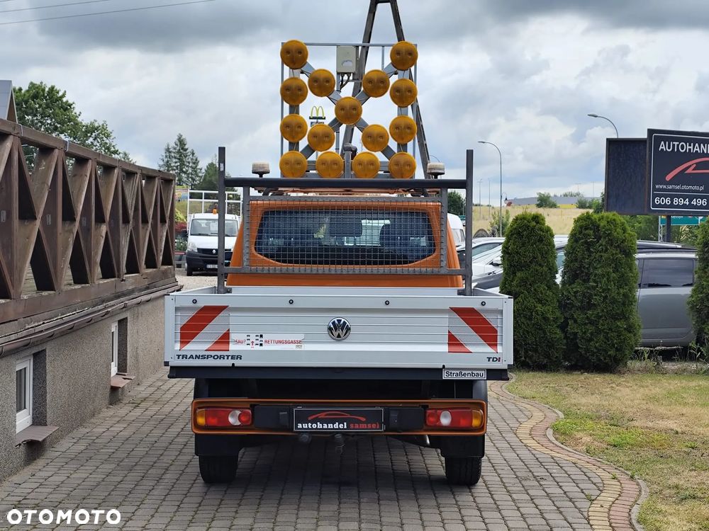 Volkswagen Transporter T5 2.0TDI Doka - 8