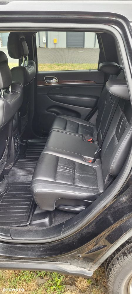 Jeep Grand Cherokee 5.7 V8 Overland Summit - 9
