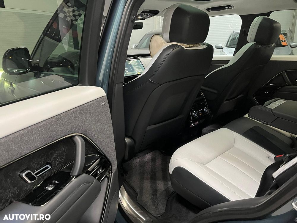 Land Rover Range Rover Sport 4.4 V8 P530 First Edition - 9