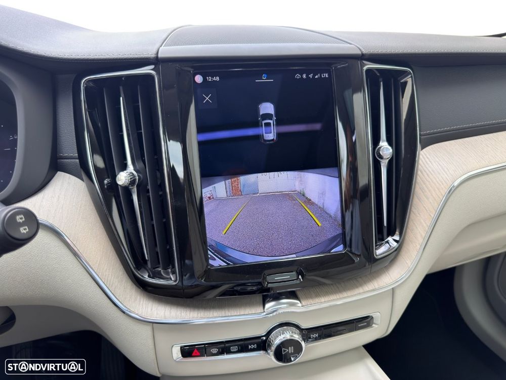 Volvo XC 60 2.0 T6 PHEV Inscription AWD - 19