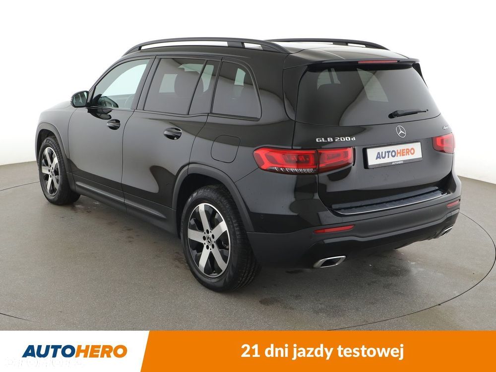 Mercedes-Benz GLB 200 d Progressive 8G-DCT - 4