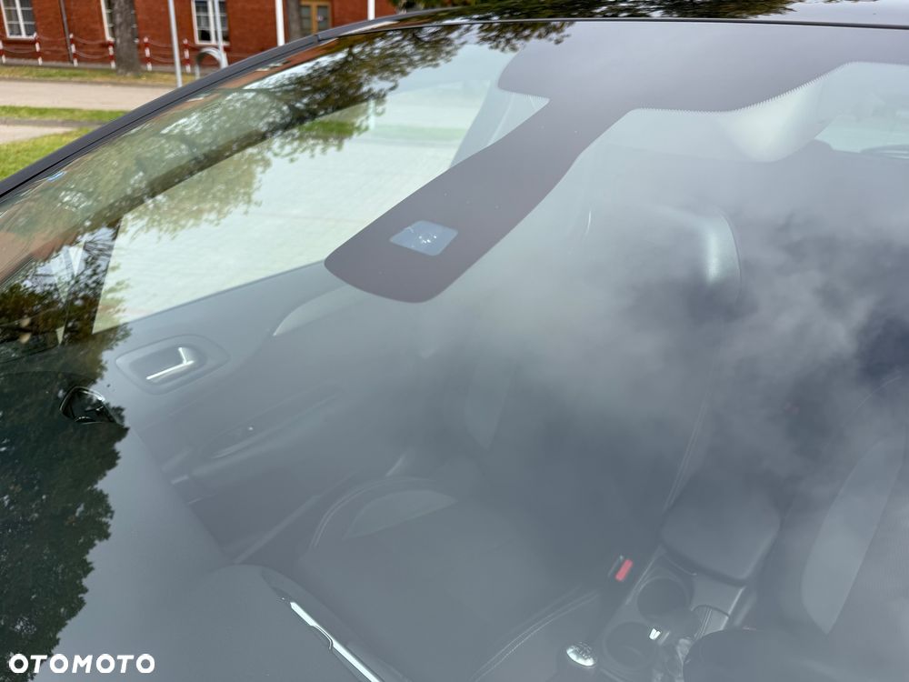 Citroën C4 e-HDi 115 Exclusive - 34