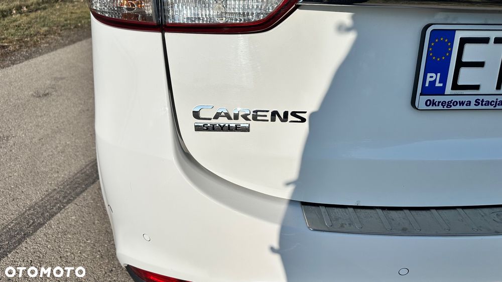 Kia Carens 1.7 CRDi XL 7os - 21