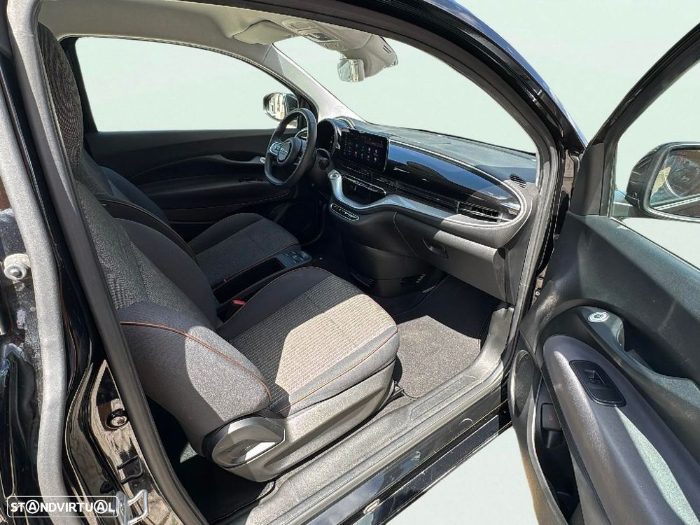 Fiat 500e 42 kWh Icon - 10