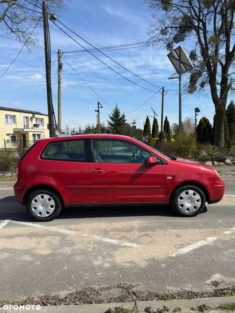 Volkswagen Polo 1.4 16V Highline - 8