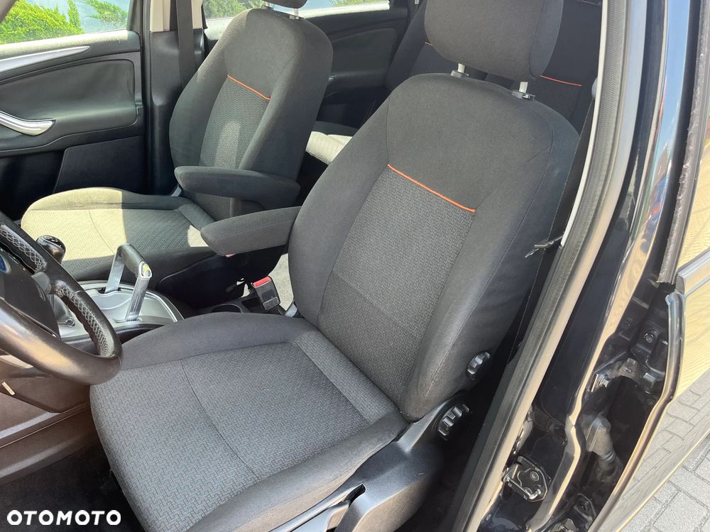 Ford Galaxy 1.8 TDCi Titanium - 32