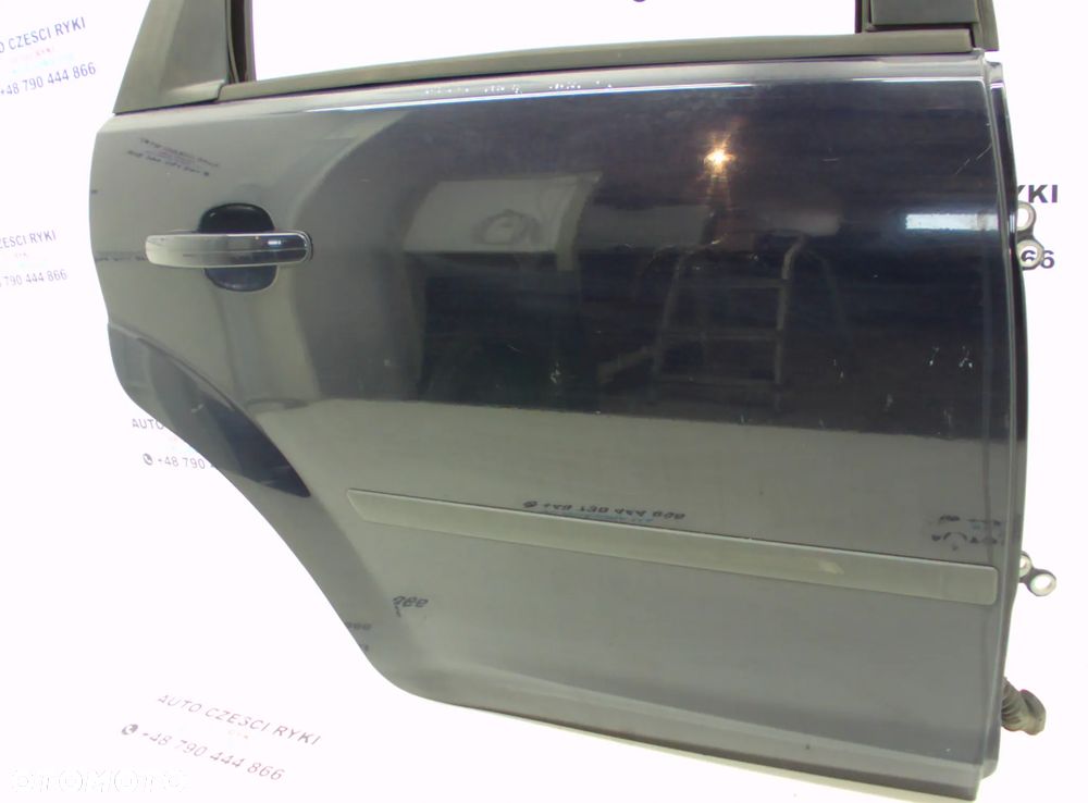 Ford Focus MK2 Drzwi prawe tył - 3