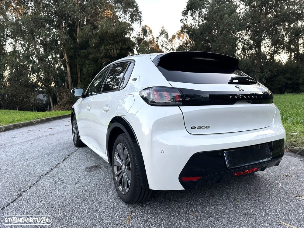 Peugeot e-208 50 kWh Allure Pack - 17