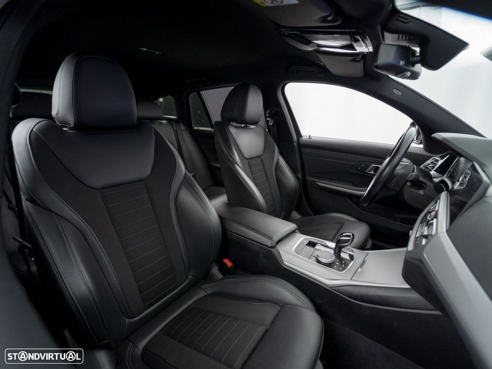 BMW 320 e Corporate Edition Auto - 38