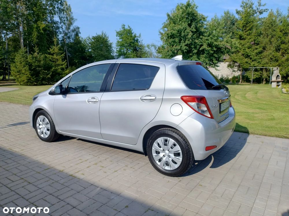 Toyota Yaris 1.33 VVT-i Life - 13