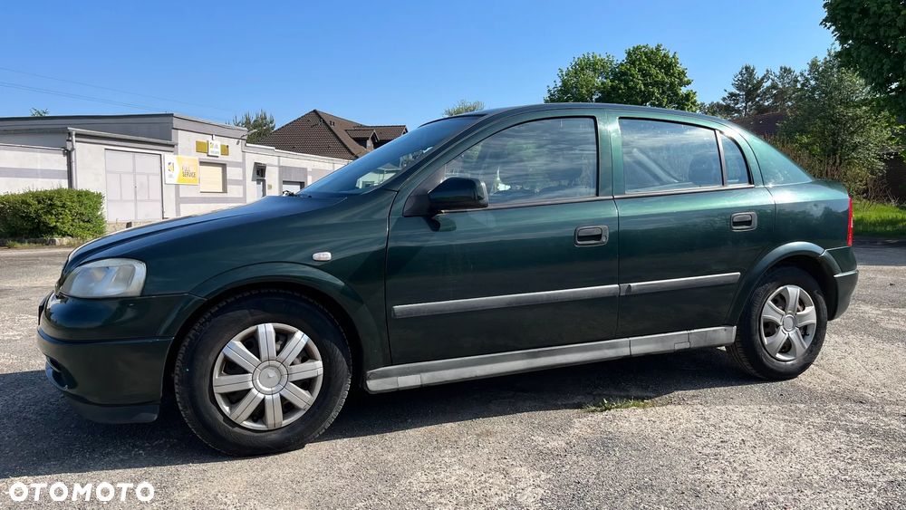 Opel Astra 1.4 16v GL - 4