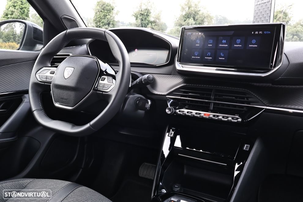 Peugeot 2008 1.2 Hybrid Allure e-DCS6 - 11