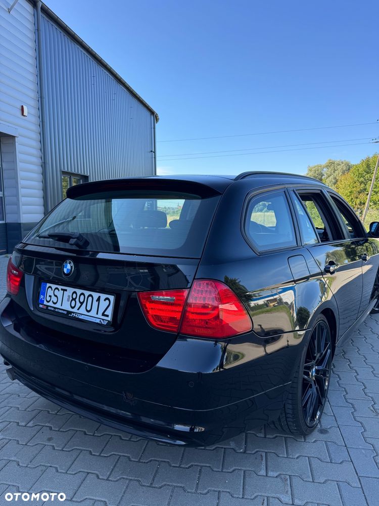 BMW Seria 3 318d - 2
