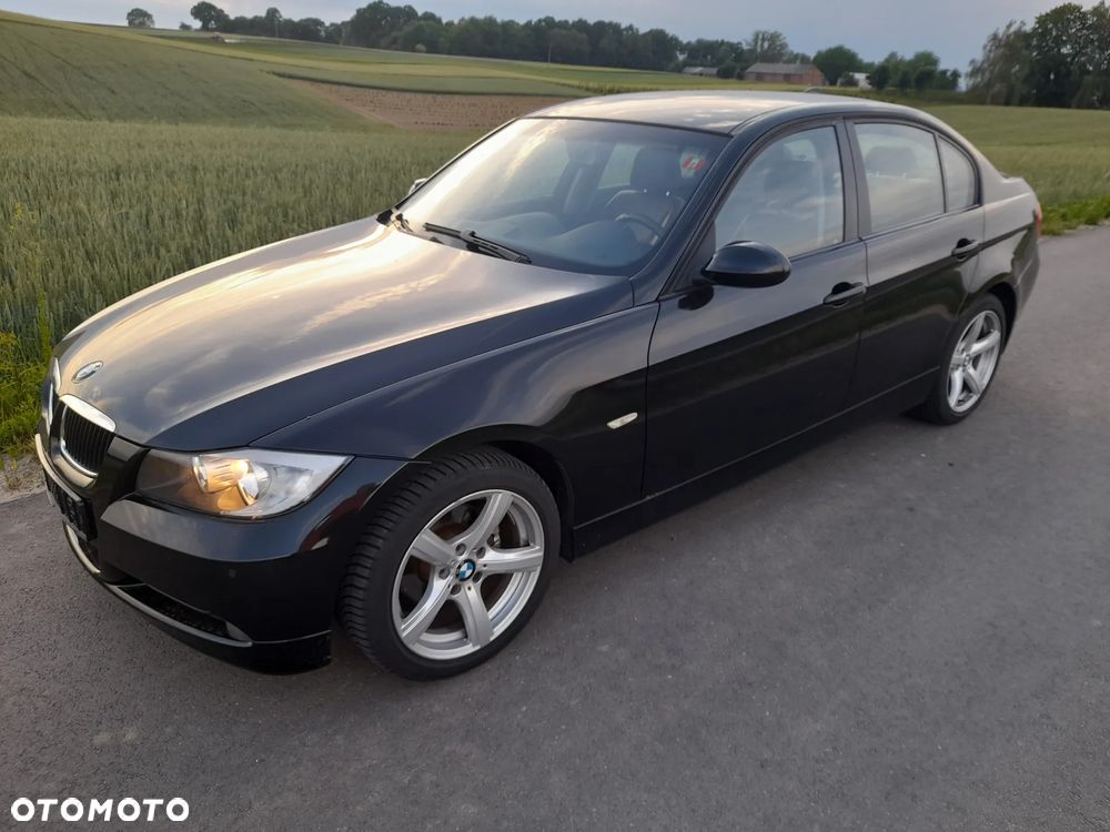 BMW Seria 3 - 24