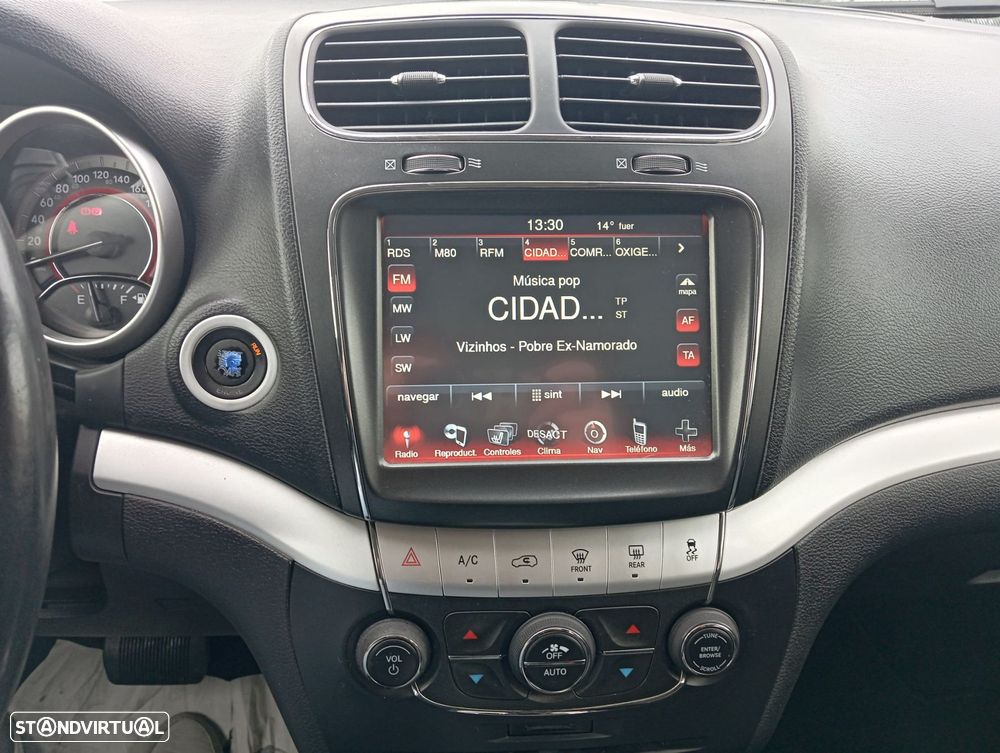 Fiat Freemont 2.0 Multijet 16V DPF Auto 4WD Lounge - 9