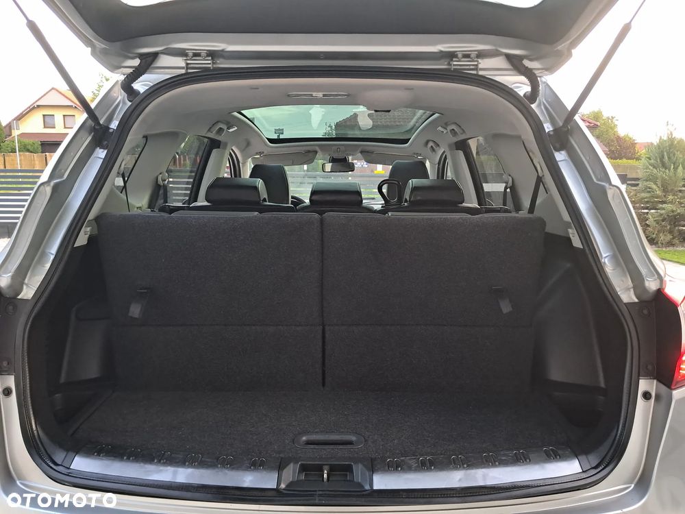 Nissan Qashqai+2 2.0 Tekna Premium - 32