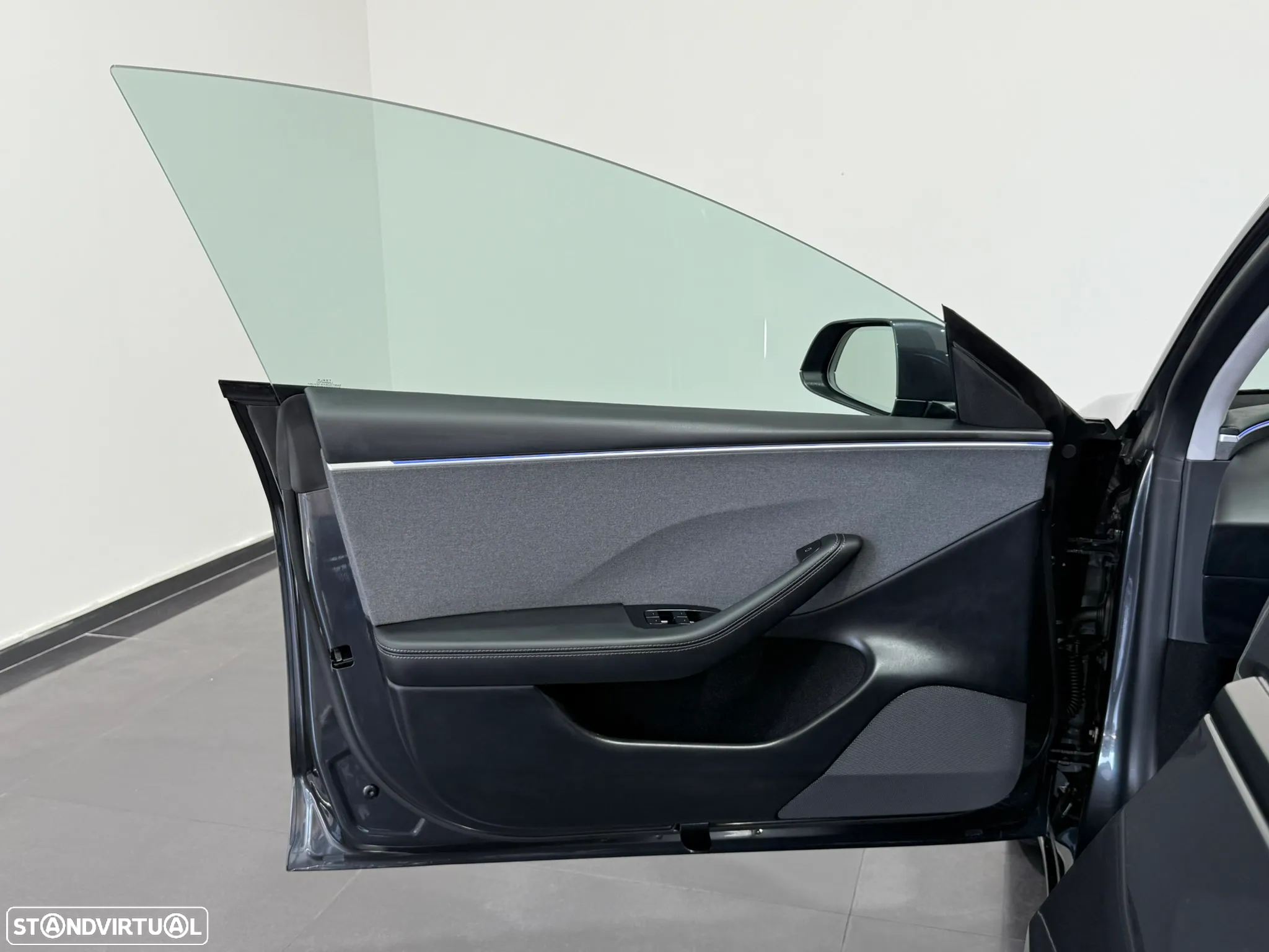 Tesla Model 3 Tração Traseira - 17