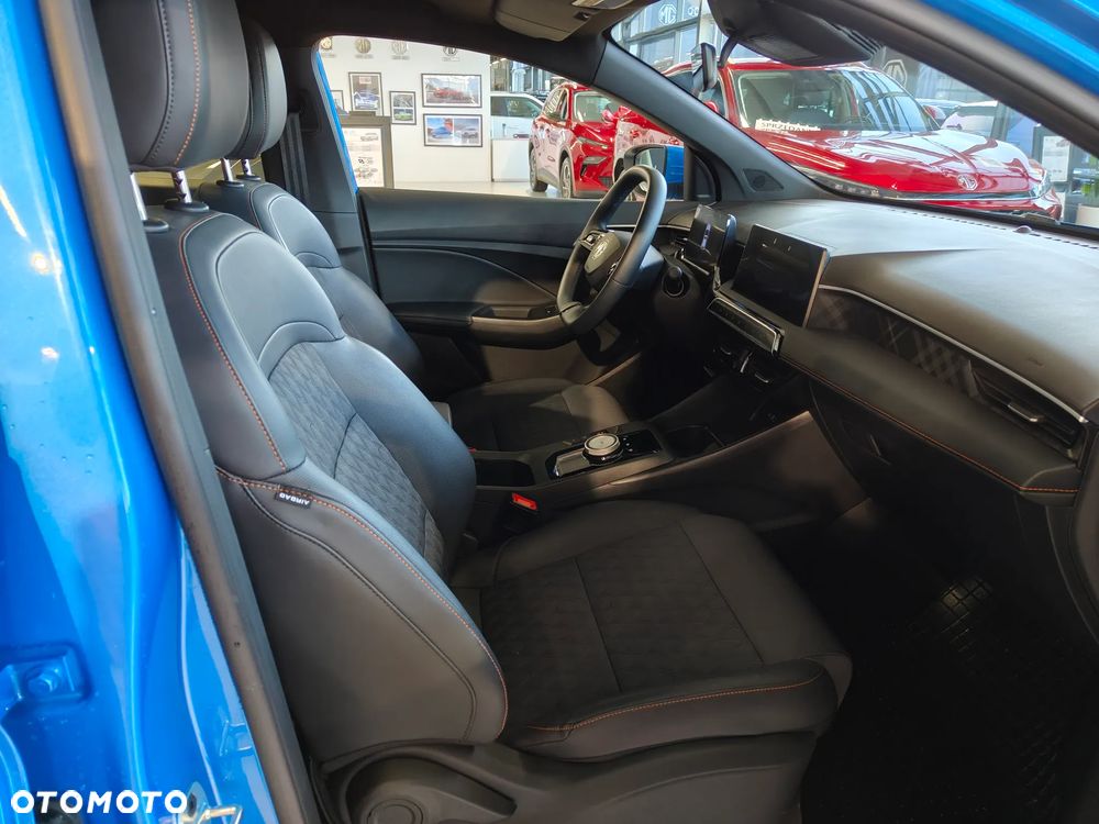 MG MG3 1.5 HEV+ Exclusive - 11