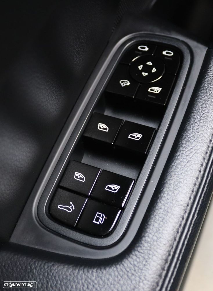 Porsche Cayenne Coupé E-Hybrid Platinum Edition - 12