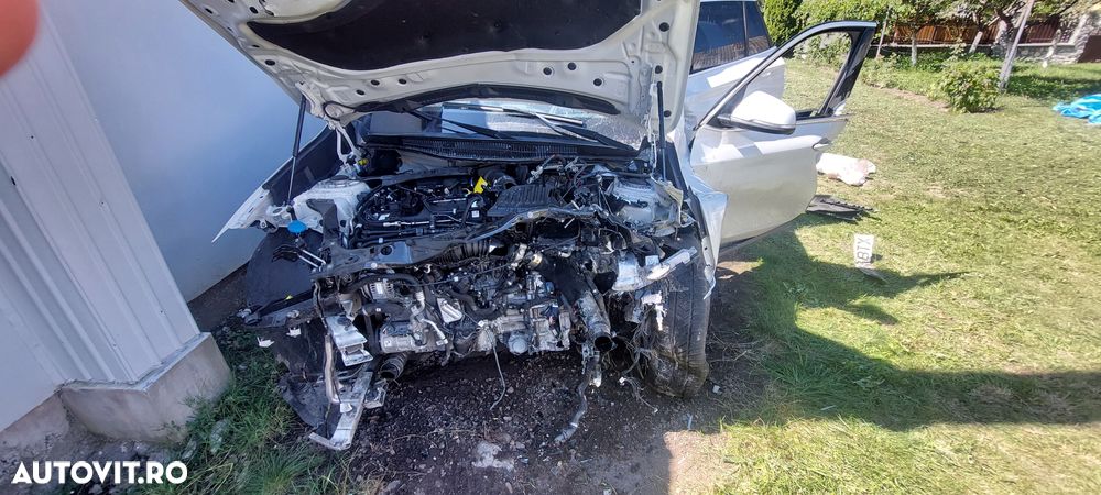 BMW X1 sDrive20i AT - 13