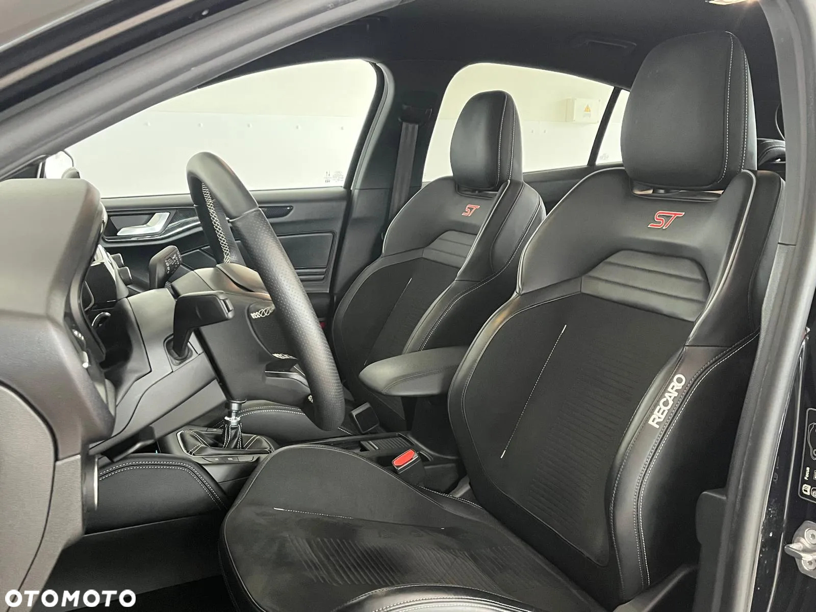Ford Focus 2.3 EcoBoost ST-3 - 18