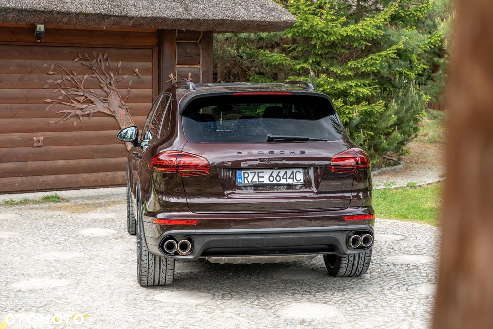 Porsche Cayenne S Diesel - 19