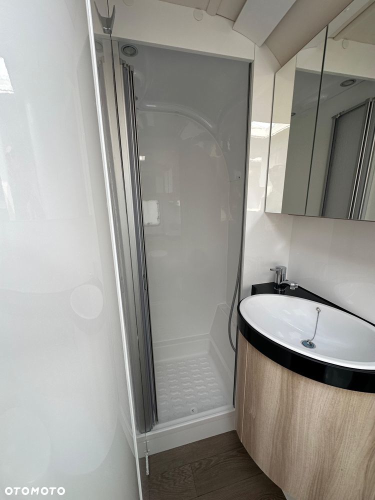 Hobby 495 WFB DE LUXE - 16