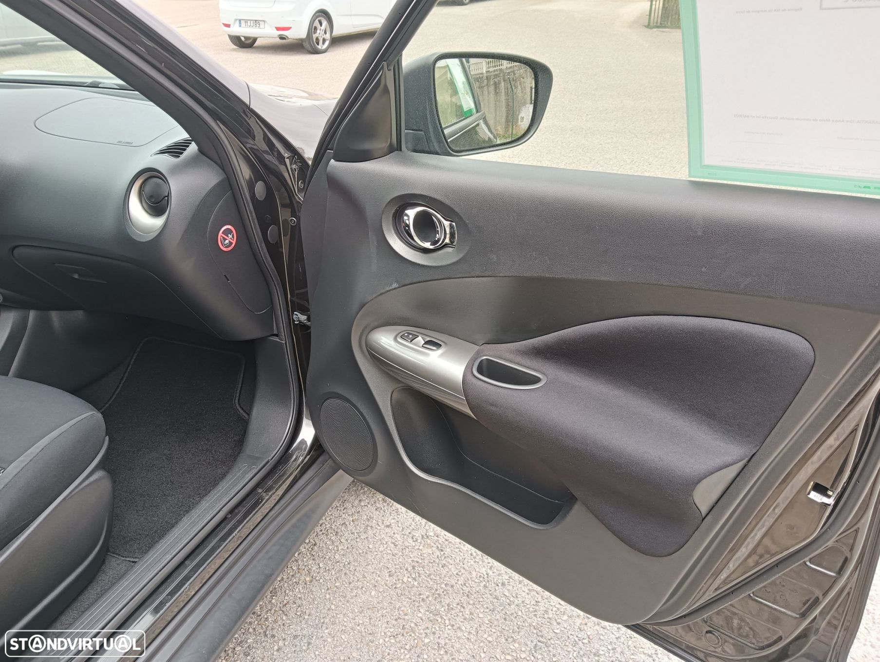 Nissan Juke 1.2 DIG-T N-Connecta - 17