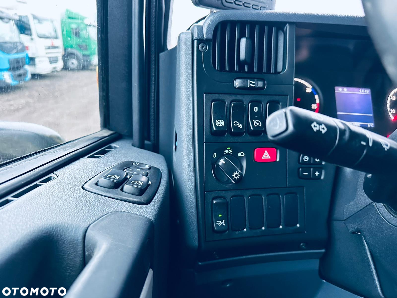 Scania P 360 / WINDA / OGRZEWANA SKRZYNIA - 19