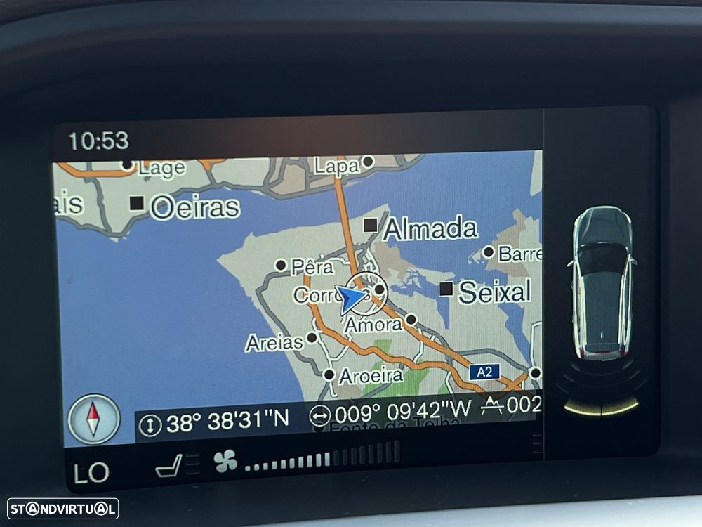 Volvo V60 D6 Plug-In-Hybrid AWD Geartronic Momentum - 20
