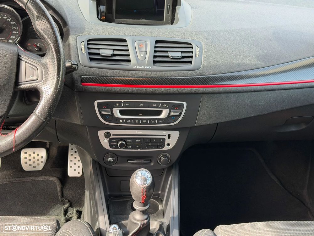 Renault Mégane 1.5 dCi GT Line - 11