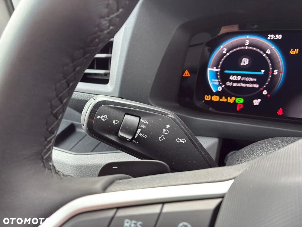 Volkswagen Crafter 35 Skrzyniowy, AUTOMAT/2.0 TDI 163 KM r. o. 4490mm - 32